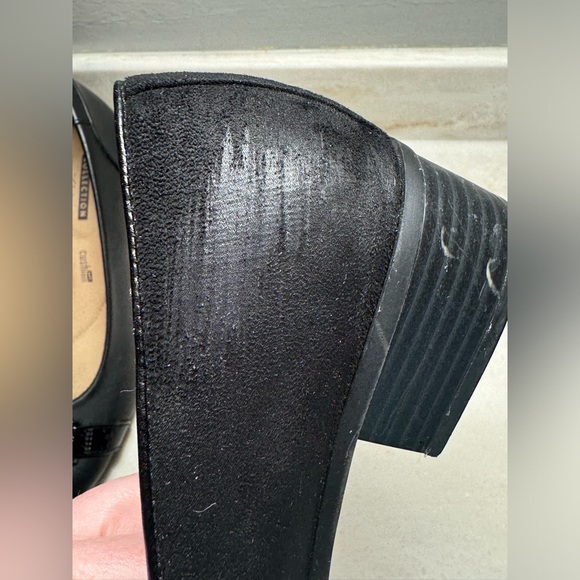 CLARKS LOT OF 3! + Me Too 1 Pr! Black Leather Comfort Cushion 8 Classic Career - Picture 14 of 16